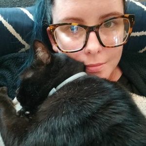 Meet your Posher, Carly